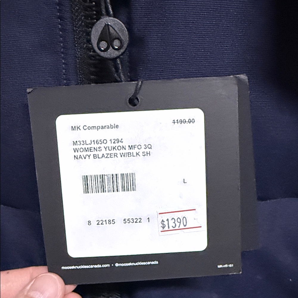 Moose Knuckles Dark Blue Hooded Puffer Jacket - Picture 5 of 8
